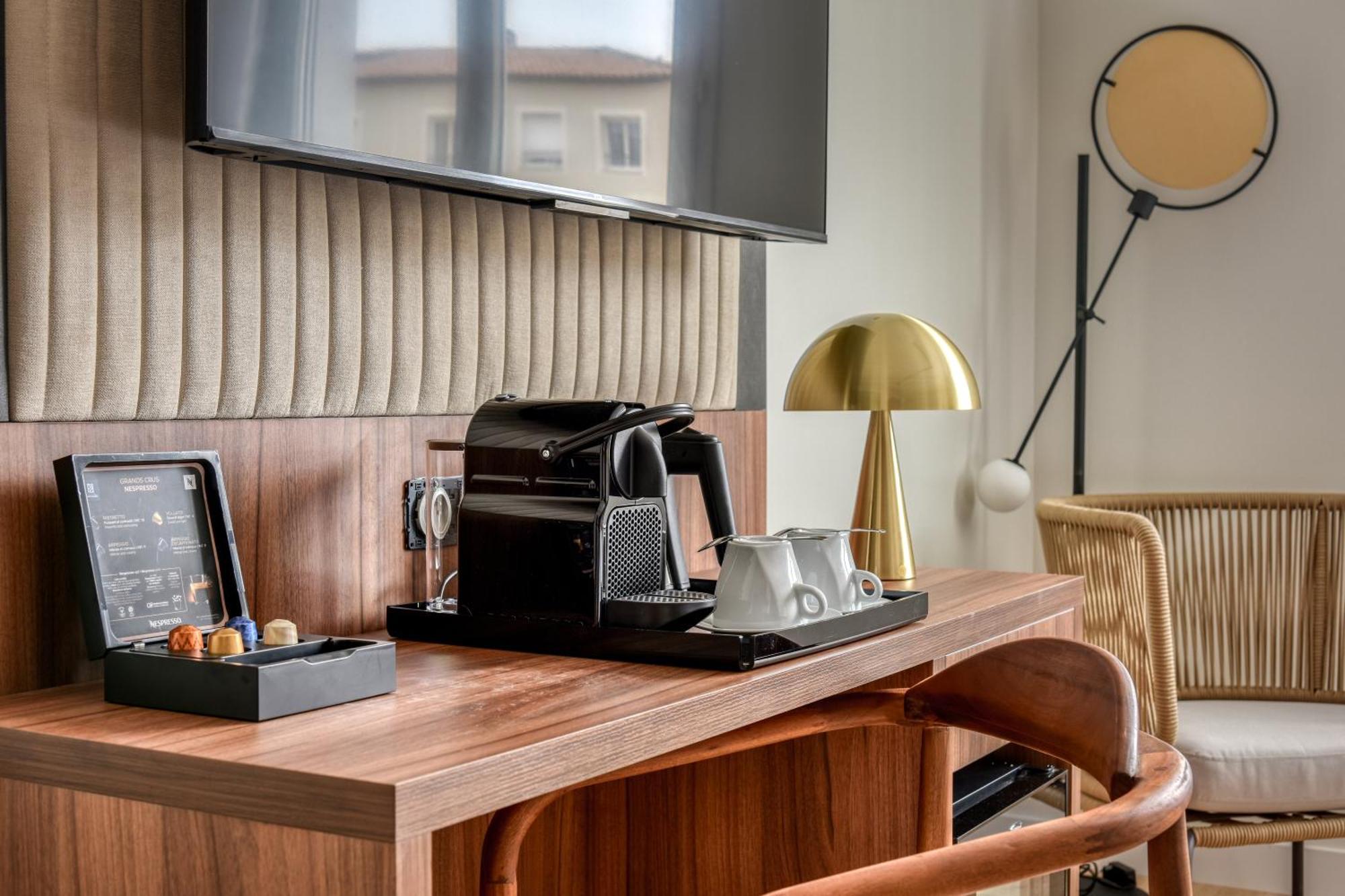 Zenitude Hotel La Valadiere, Ascend Hotel Collection Juvignac Εξωτερικό φωτογραφία