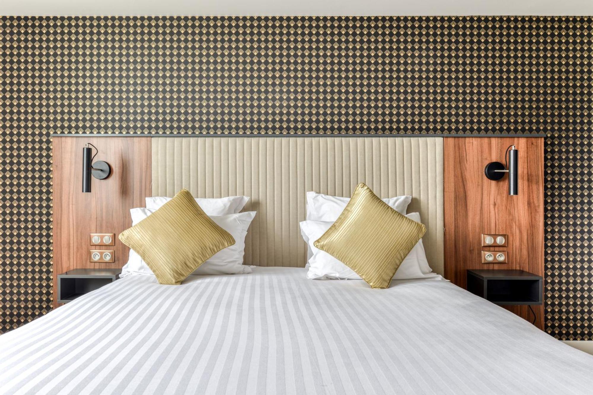 Zenitude Hotel La Valadiere, Ascend Hotel Collection Juvignac Εξωτερικό φωτογραφία