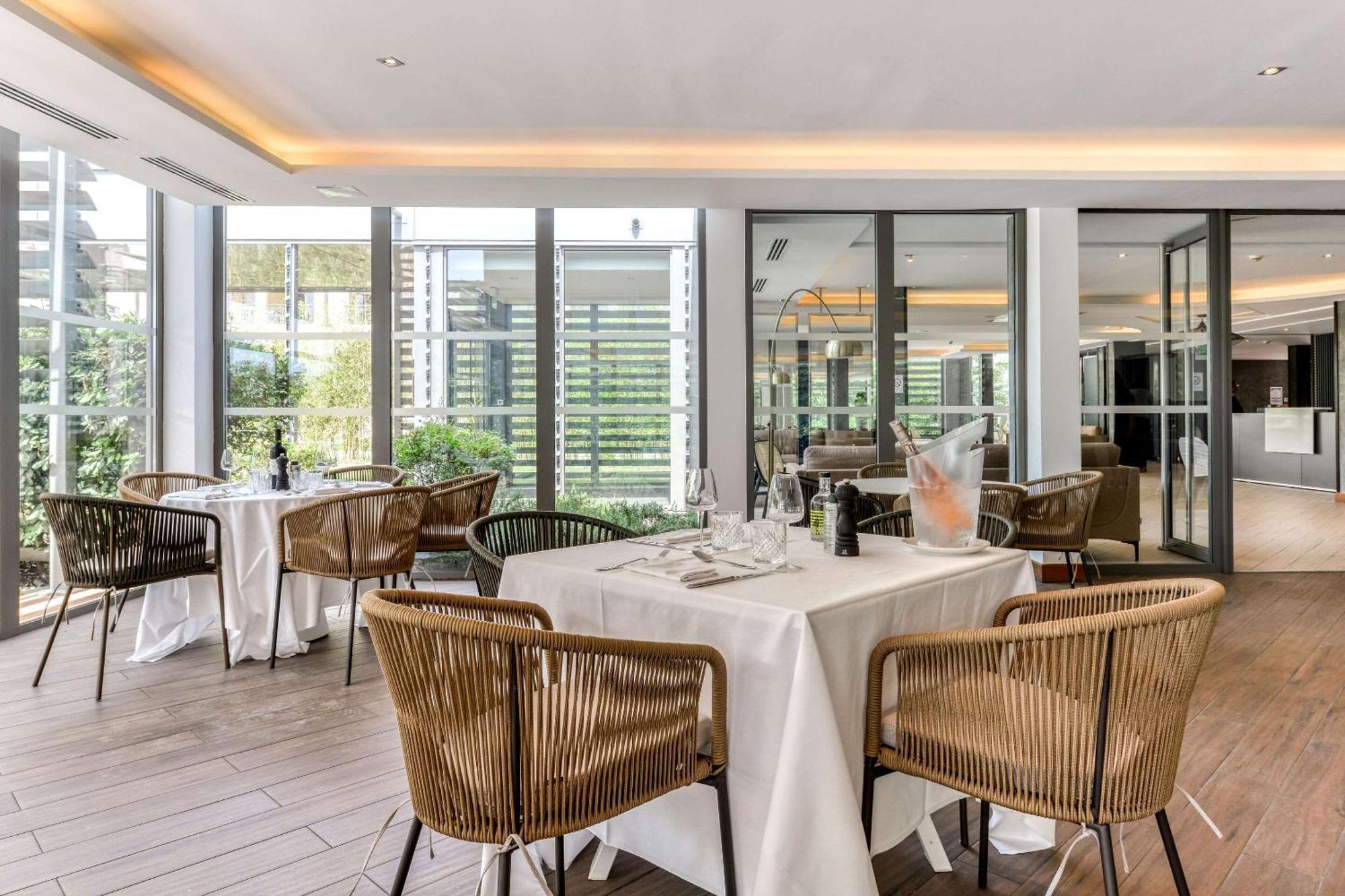 Zenitude Hotel La Valadiere, Ascend Hotel Collection Juvignac Εξωτερικό φωτογραφία