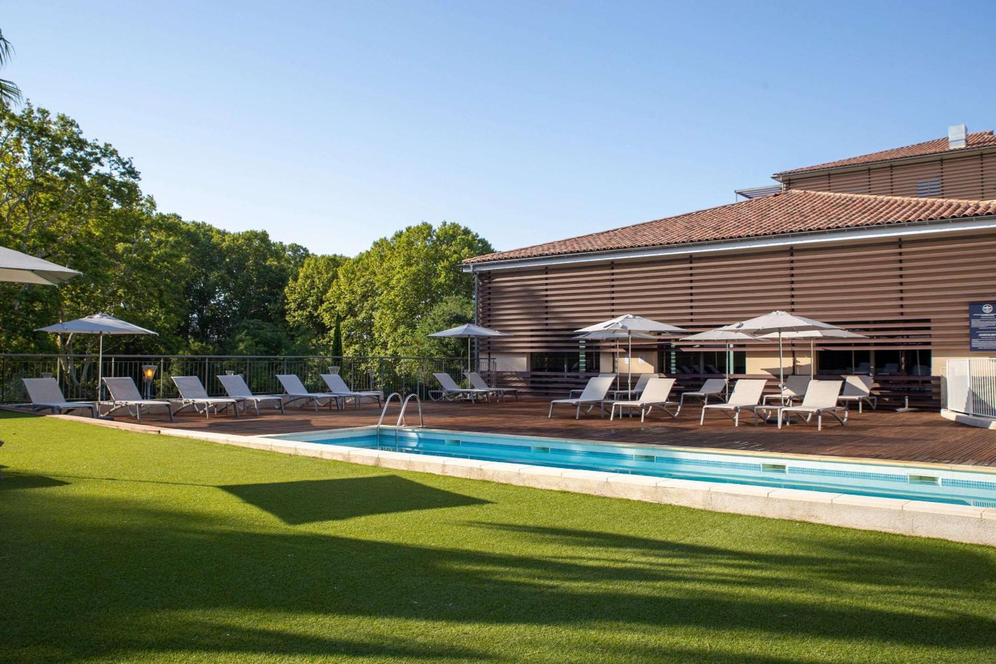 Zenitude Hotel La Valadiere, Ascend Hotel Collection Juvignac Εξωτερικό φωτογραφία